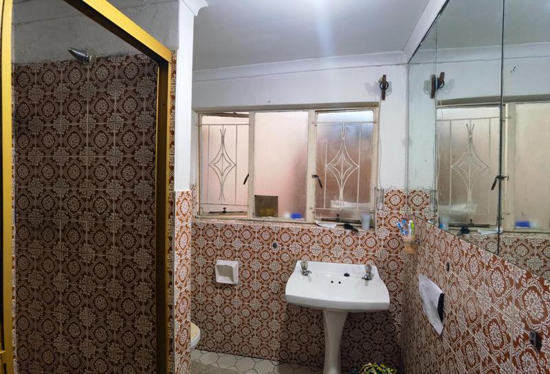 5 Bedroom Property for Sale in Churchill Estate Western Cape